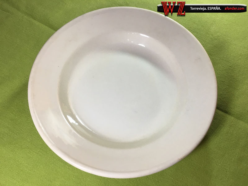 Plato antiguo, Concordia, 1942 año de fabricación. España. Spain. Испания. Іспанія. www.afonder.com