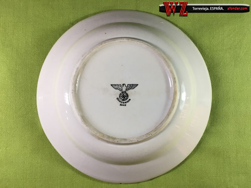 Plato antiguo, Concordia, 1942 año de fabricación. España. Spain. Испания. Іспанія. www.afonder.com