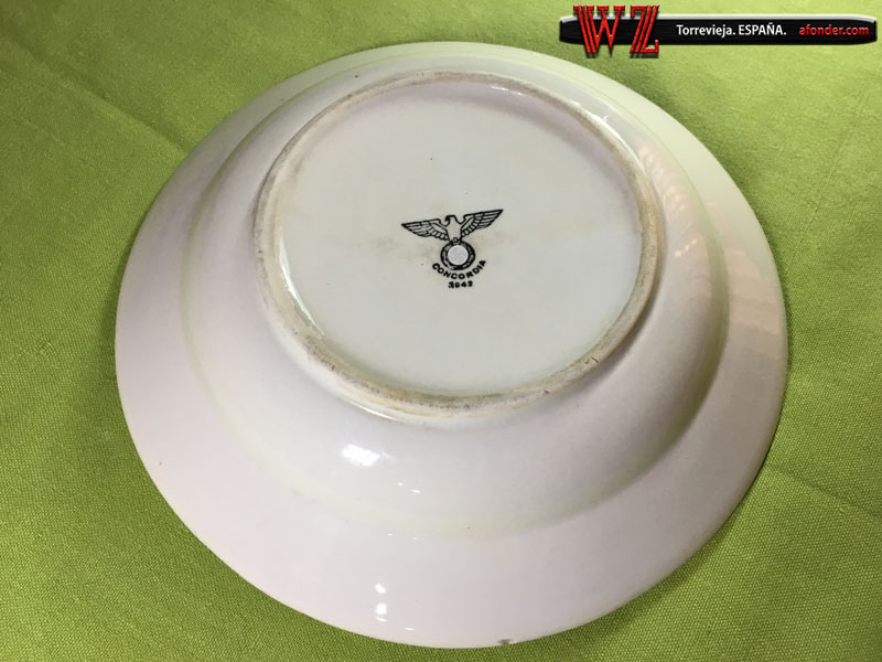Plato antiguo, Concordia, 1942 año de fabricación. España. Spain. Испания. Іспанія. www.afonder.com