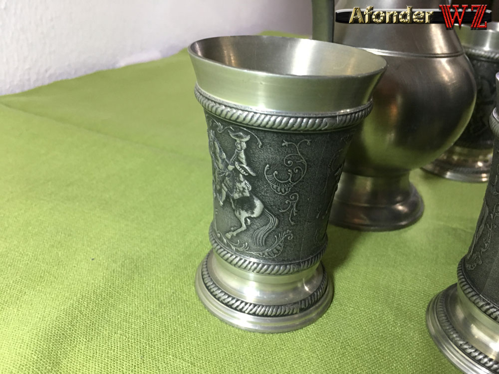 SKS-ZINN Design. 95% Platos de estaño. España. Spain. Испания. Іспанія. www.afonder.com