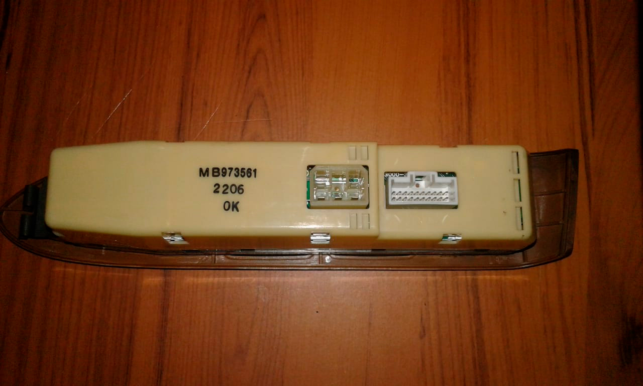 Mitsubishi Sigma Diamant. Блок кнопок управления стеклоподъемниками, зеркалами. Кнопки управления MB973561. Украина Україна Ukraine. www.afonder.com