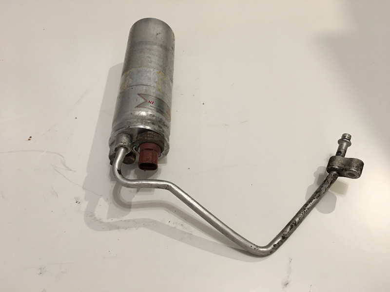 Осушитель кондиционера MB813589 SSA352F044A. Mitsubishi Sigma Diamante. MITSUBISHI SIGMA 3.0 V6-24(DOHC/4WS).  Украина Україна Ukraine. www.afonder.com