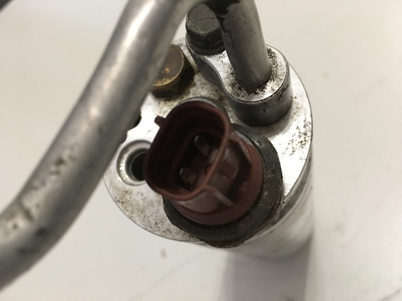 Осушитель кондиционера MB813589 SSA352F044A. Mitsubishi Sigma Diamante. MITSUBISHI SIGMA 3.0 V6-24(DOHC/4WS).  Украина Україна Ukraine. www.afonder.com