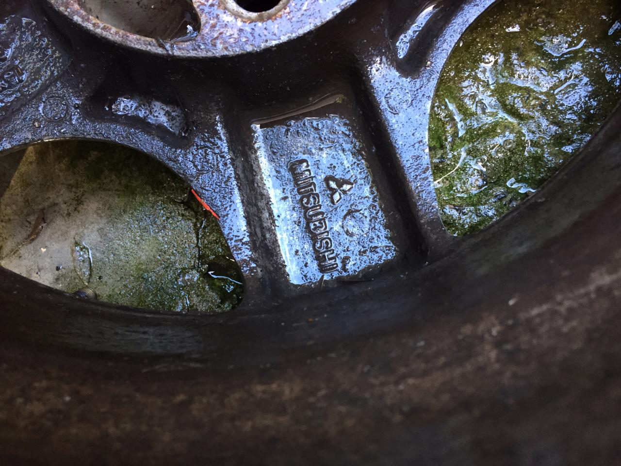 Титановые диски 6JJ R15 ET46. MITSUBISHI SIGMA 3.0 V6-24(DOHC/4WS).  Украина Україна Ukraine. www.afonder.com
