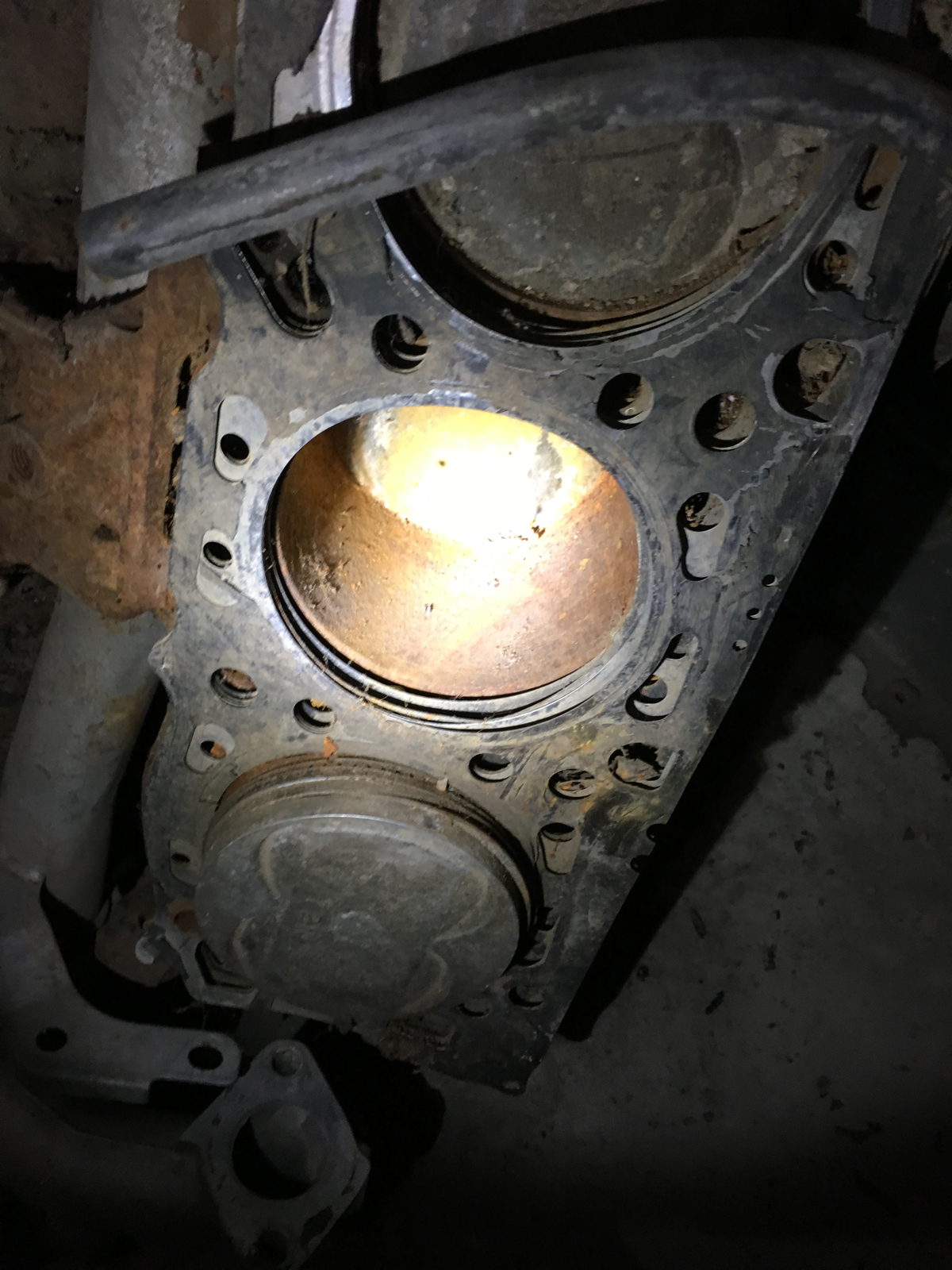 Двигатель - Блок (одна головка двигателя). MITSUBISHI SIGMA 3.0 V6-24(DOHC/4WS).  Украина Україна Ukraine. www.afonder.com