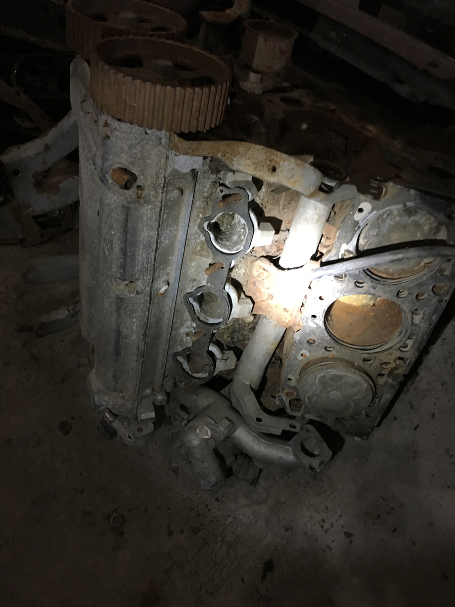 Двигатель - Блок (одна головка двигателя). MITSUBISHI SIGMA 3.0 V6-24(DOHC/4WS).  Украина Україна Ukraine. www.afonder.com
