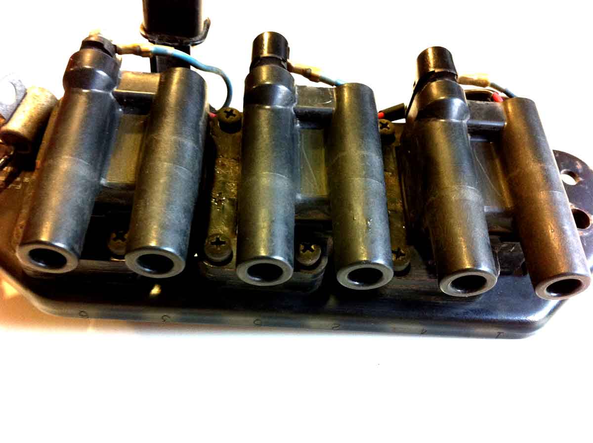 Блок - катушек зажигания. MD152648. MD160535. MITSUBISHI SIGMA 3.0 V6-24(DOHC/4WS),4FA/T. Оригинал. Б/У. Украина Україна Ukraine. www.afonder.com