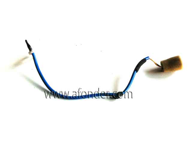 Mitsubishi Carisma. MR262950. Датчик температуры испарителя кондиционера. Б/У.