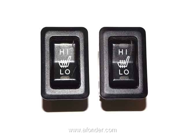 Mitsubishi Carisma. MR114342. Кнопки подогрева сидений. Б/У.