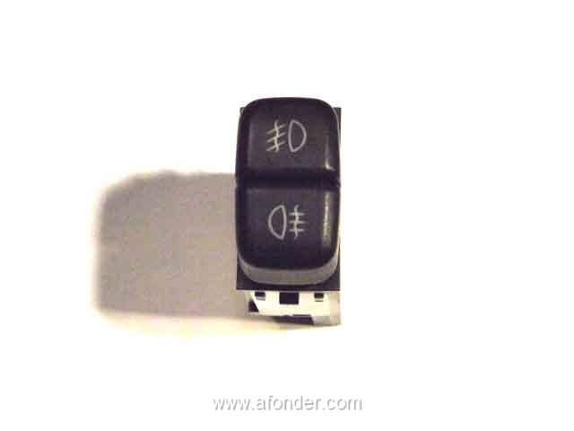 Mitsubishi Carisma. MR270320. Кнопки противотуманных фар. Б/У.