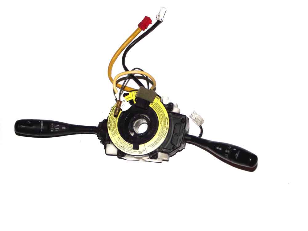 Mitsubishi Carisma. Переключатель подрулевой. Б/У.